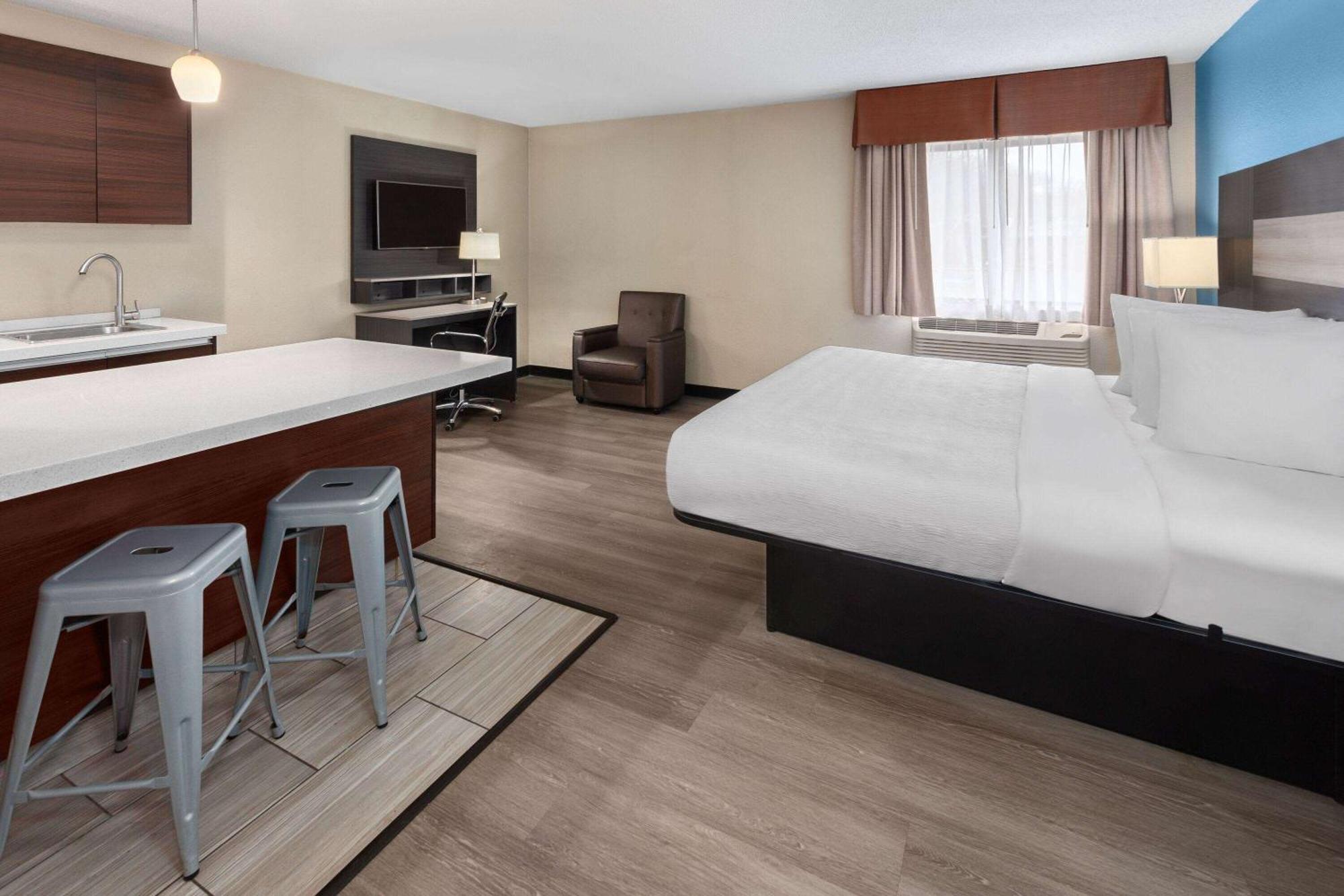 Baymont By Wyndham Copley Akron Exteriér fotografie